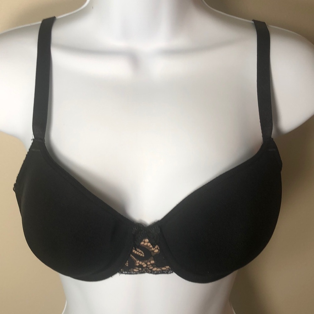 WACOAL 32C Black Bra
